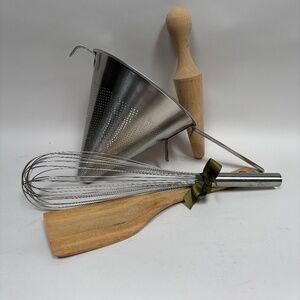 Stainless Steel Conical Strainer with Pestle, Wooden Spatula and Whisk